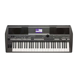 Yamaha PSR-S670