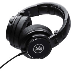 Mackie MC 150