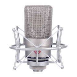 Neumann TLM 103 With ShockMount