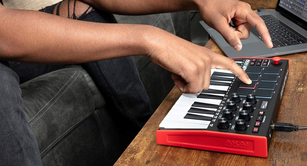 akai-mpk-mini-mk3 میدی کنترلر آکایی AKAI MPK mini MK3