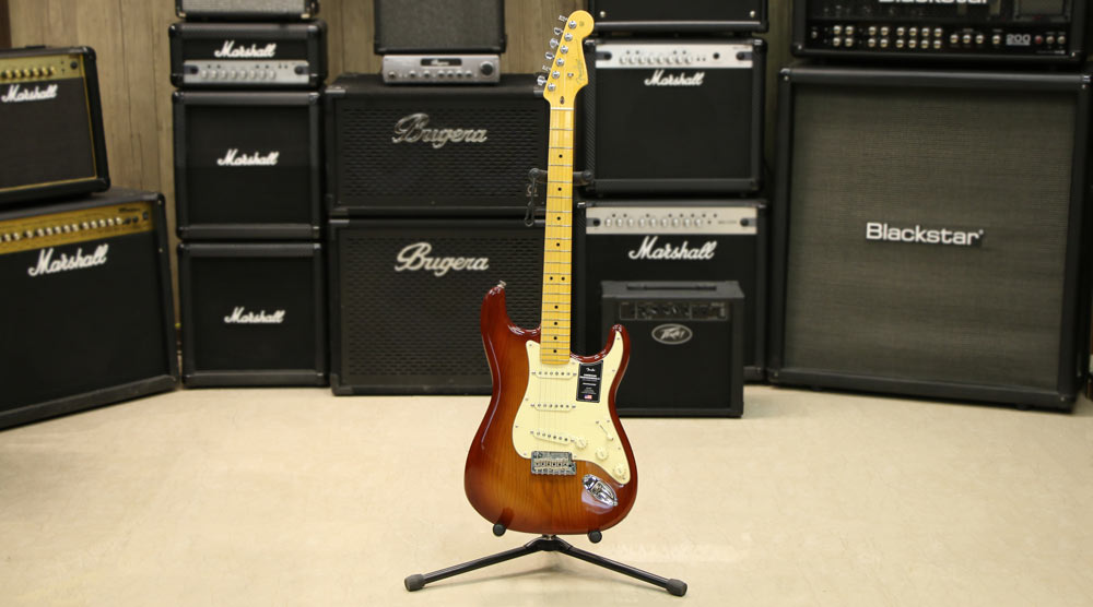 fender-american-professional-ii-strat-mn-ssb گیتار الکتریک فندر Fender American Professional II Strat MN SSB