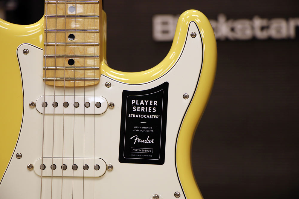 fender-player-series-strat-mn-bcr گیتار الکتریک فندر Fender Player Series Strat MN BCR